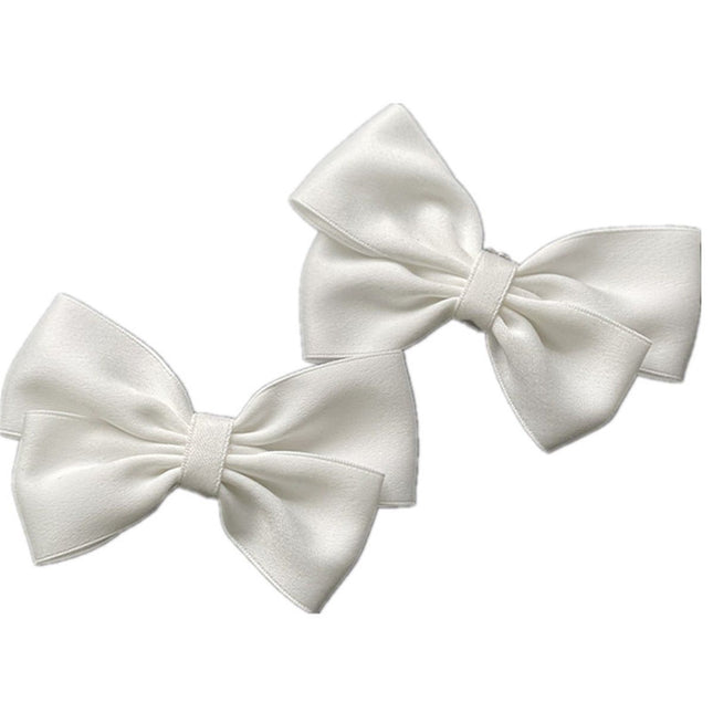 4Pcs Bow Shoe Clips Removable Shoe Buckles Decorative Shoes Accessories for Women Wedding party（white, not including the shoes）