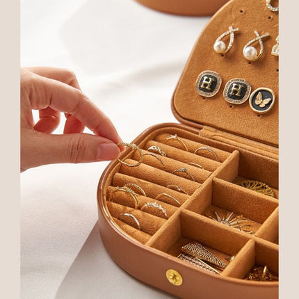 Double-Layer PU Leather Jewelry Box, Portable Compartment Storage Case for Necklaces, Earrings, and Rings—Green