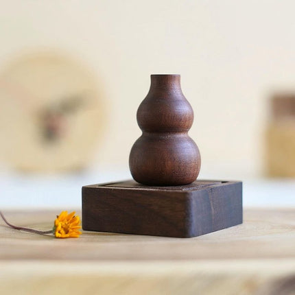 Wooden Diffuser for Car Aromatherapy Wooden Essential Oil Diffuser Tumbler-Shaped Walnut Wood Aromatherapy Diffuser for Home and Office Decoration (Gourd)