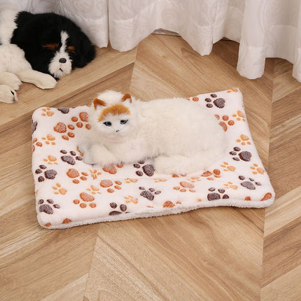 Pet Mat Thick Warm Cat Dog Blanket White Bear White dog paws Pet mat 30x40cm