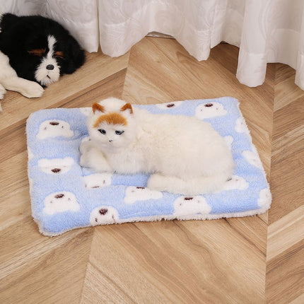 Pet Mat Thick Warm Cat Dog Blanket White Bear Brown Star 30x40cm