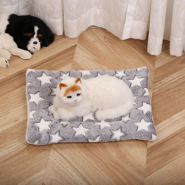 Pet Mat Thick Warm Cat Dog Blanket White Bear Gray Star Pet mat 40x50cm