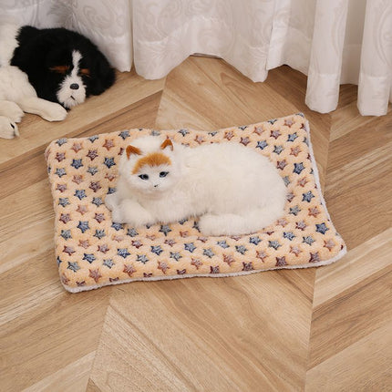 Pet Mat Thick Warm Cat Dog Blanket White Bear Brown Star Pet mat 40x50cm