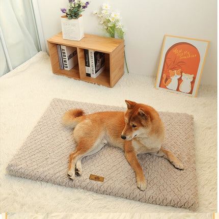 Grey M size Pet Dog Bed Mat - Plush Short Fur Cover with Wave Foam Padding - Washable Removable Cover, Non-Slip Base, Warm Winter Cushion for Dogs and Cats, Multiple Sizes