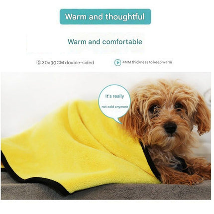 4-Piece Pet Cleaning Kit -Pet Grooming and Paw Cleaning Set with big Blue Dog Paw Cleaner Cup Grey Pet Bathing and Massage Comb andOne 30x30 cm yellow-grey foot towel and one 30x60 cm small bath Drying Towels for Dogs and Cats